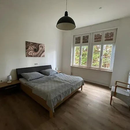 Stilvolle Ferienwohnung-urlaub Im Kulturdenkmal